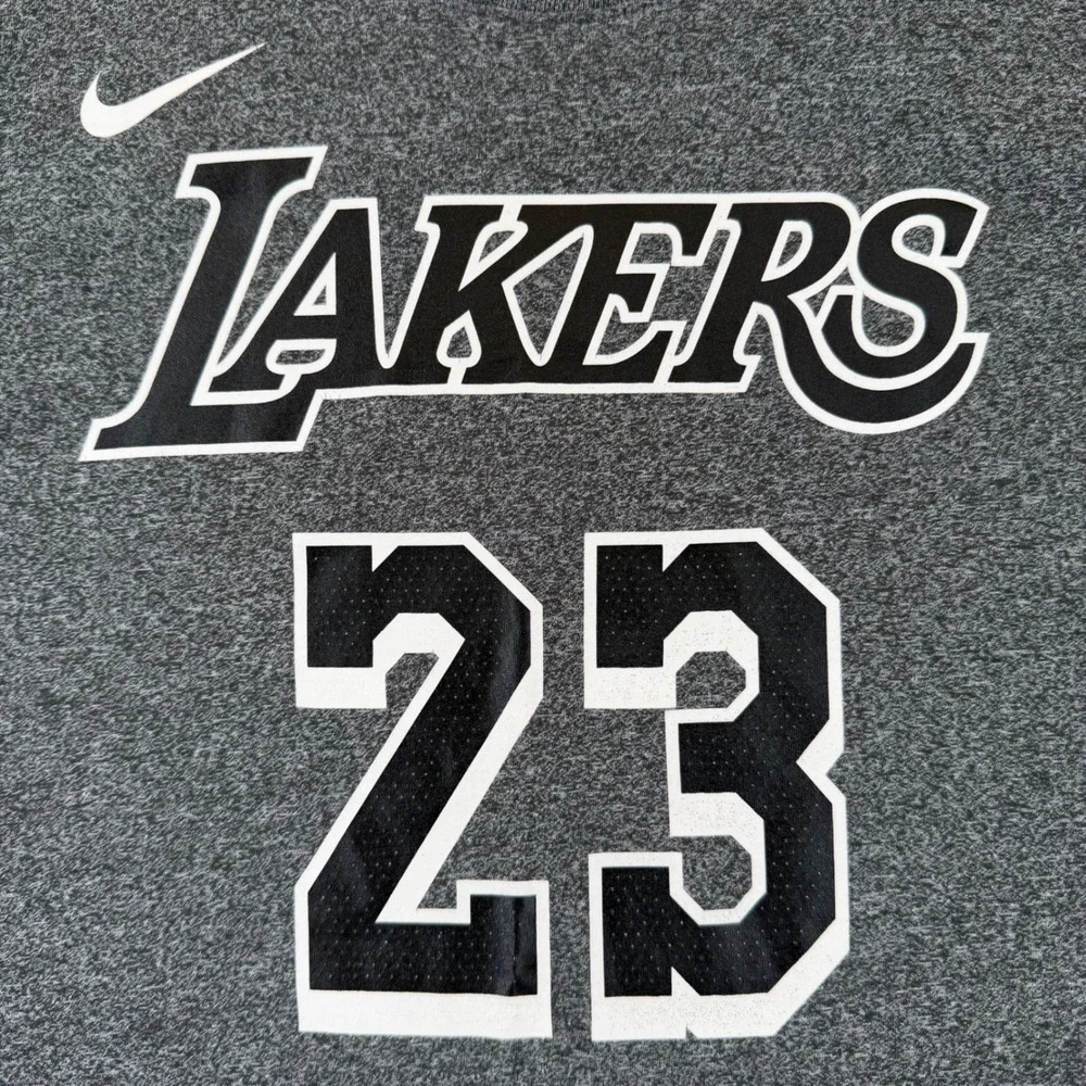 Nike Los Angeles Lakers LeBron James 23 Shirt Mens XL Grey Heather NBA Tee